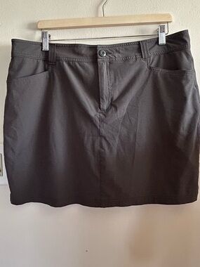 Eddie Bauer Dark Grey Women's Skort Size 16